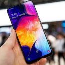 Samsung представила Galaxy A70 со сканером в дисплее и мощной батареей